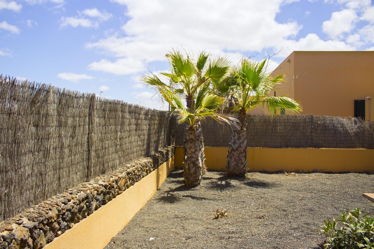 Gbh Volcanic Beach La Oliva Exterior photo